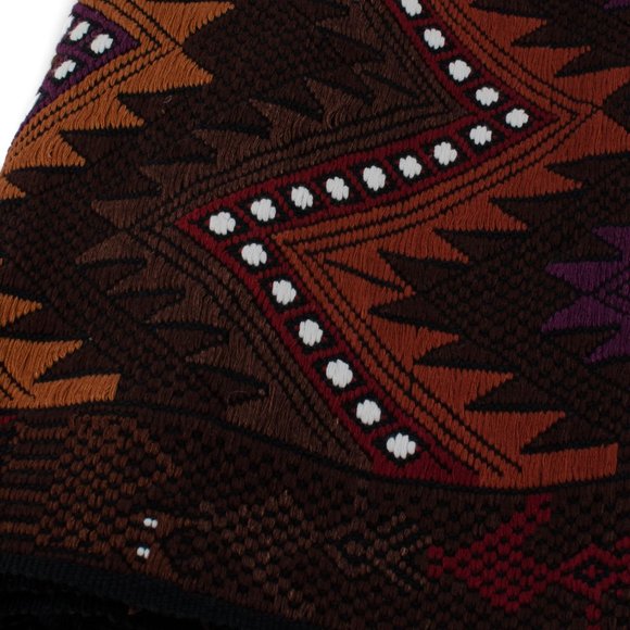 Guatemalan tapestry- table runner or wall-hung - Picture 4 of 6